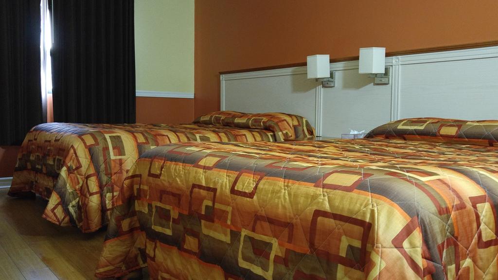 המילטון Budget Inn 2000 מראה חיצוני תמונה